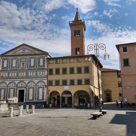 Appartamento Ai Giardini Empoli Bagian luar foto